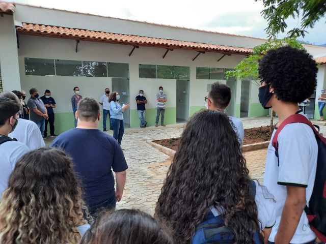 Campus Santa Teresa realiza entrega simbólica de espaços institucionais